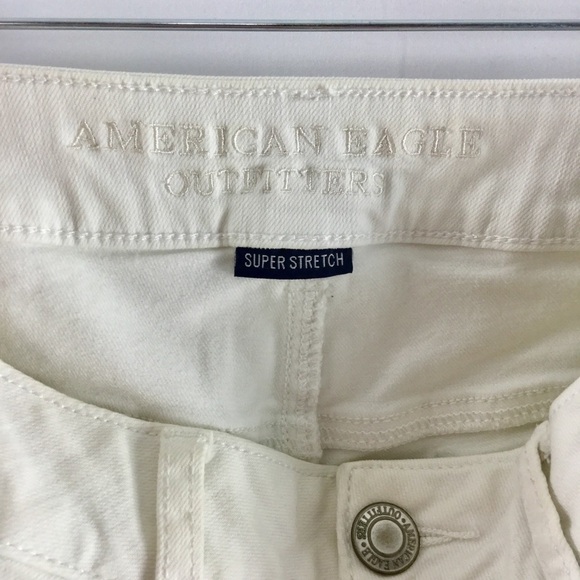 AMERICAN Eagle Midi Super Stretch Shorts White - Picture 9 of 12